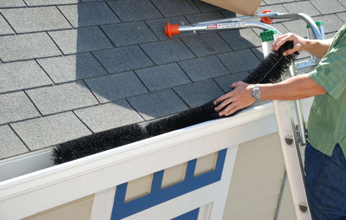 Best Gutter Cleaning Companies in Hastings